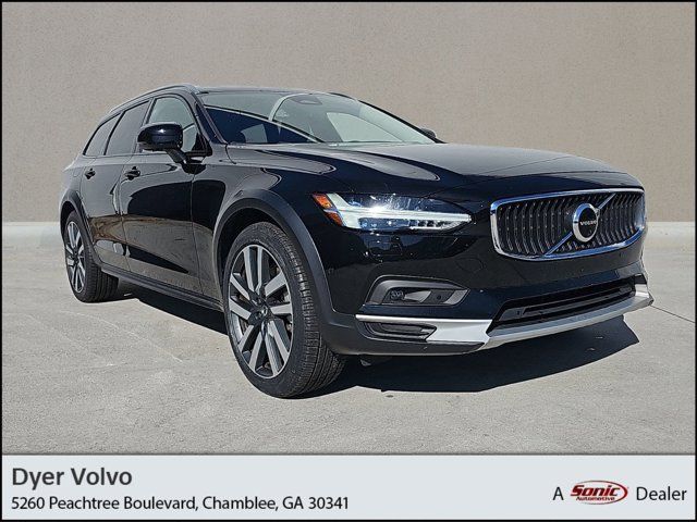 2023 Volvo V90 Cross Country Ultimate