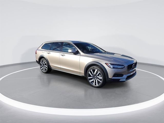 2023 Volvo V90 Cross Country Ultimate