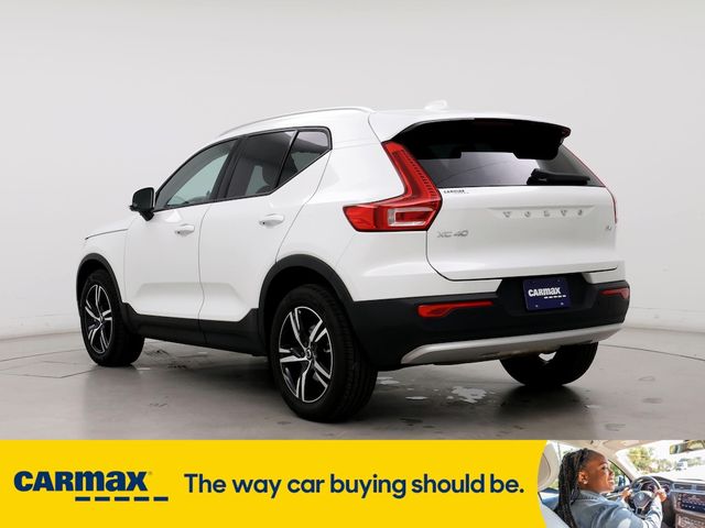 2023 Volvo XC40 Core