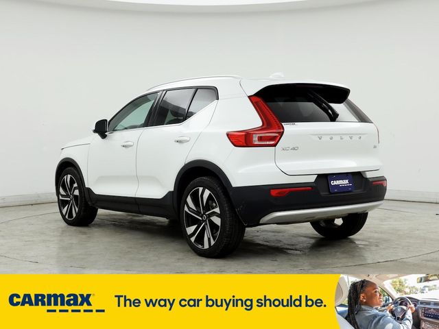 2023 Volvo XC40 Plus Bright Theme