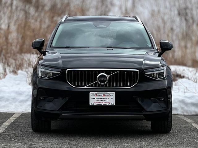 2023 Volvo XC40 Plus Bright Theme