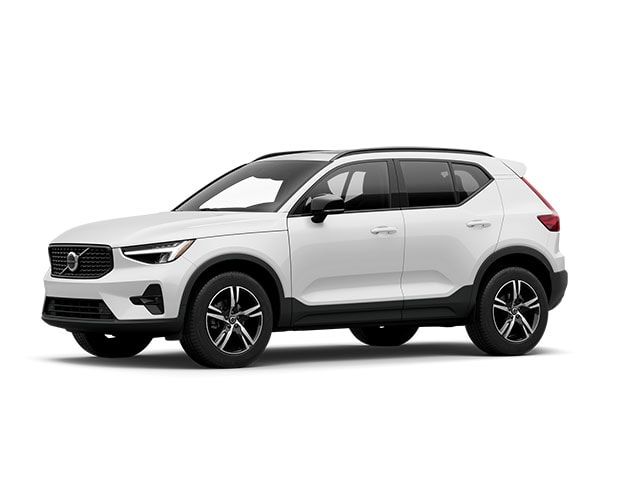 2023 Volvo XC40 Plus Dark Theme