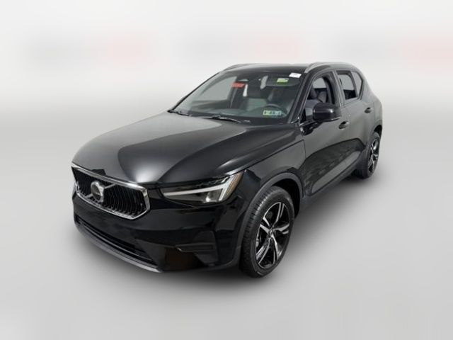 2023 Volvo XC40 Core