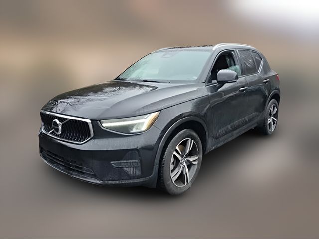2023 Volvo XC40 Core