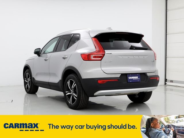 2023 Volvo XC40 Core