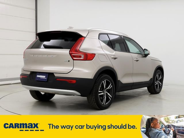2023 Volvo XC40 Core