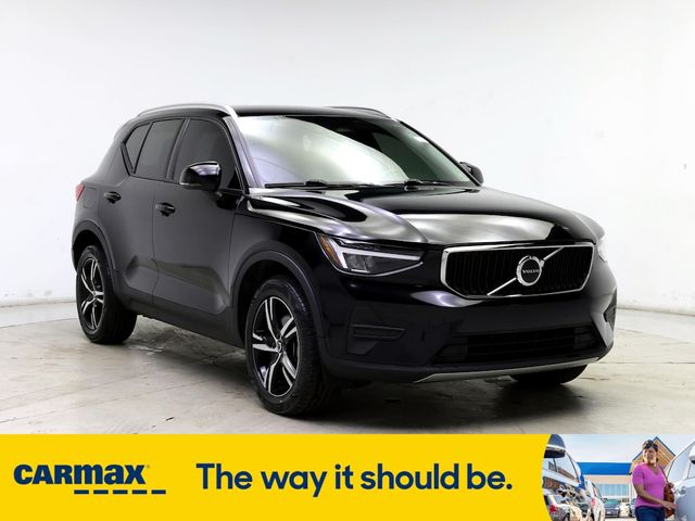 2023 Volvo XC40 Core