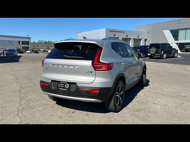 2023 Volvo XC40 Core