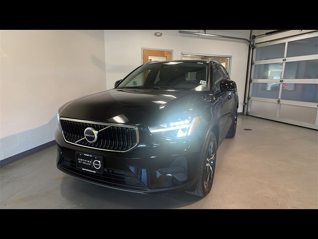 2023 Volvo XC40 Core