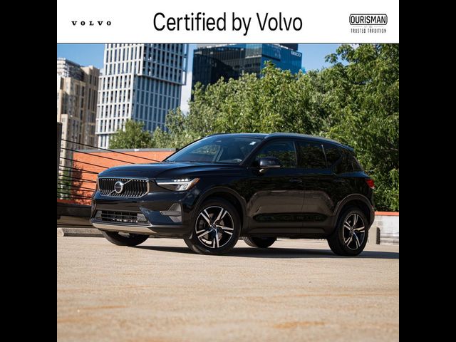 2023 Volvo XC40 Core