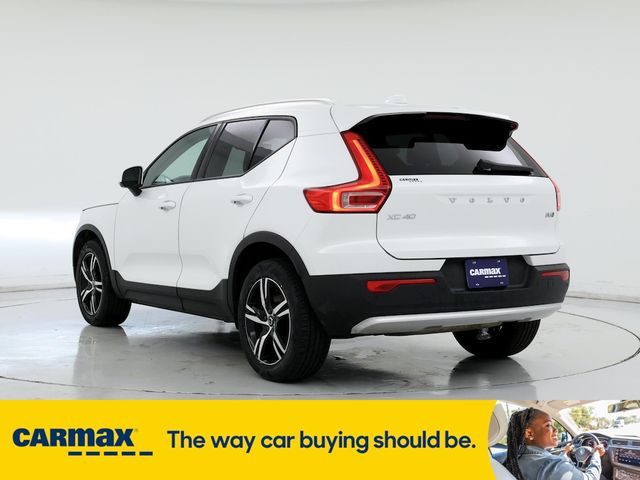 2023 Volvo XC40 Core