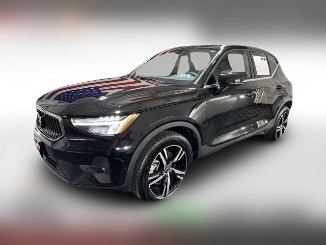 2023 Volvo XC40 Plus Bright Theme
