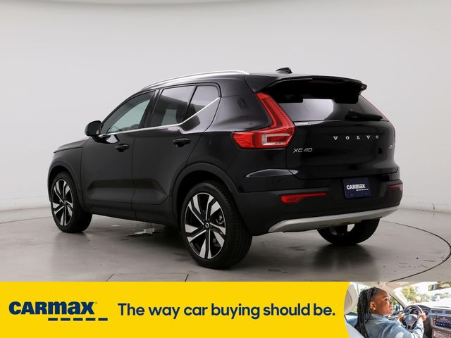 2023 Volvo XC40 Plus Bright Theme