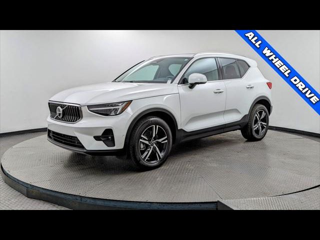 2023 Volvo XC40 Plus Bright Theme