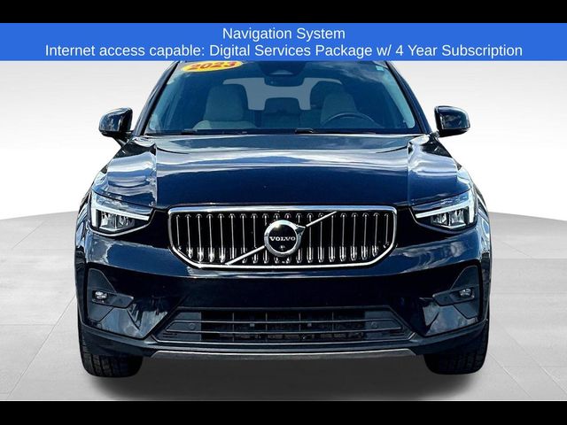 2023 Volvo XC40 Plus Bright Theme