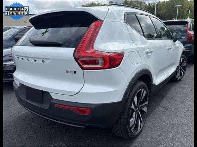 2023 Volvo XC40 Plus Dark Theme