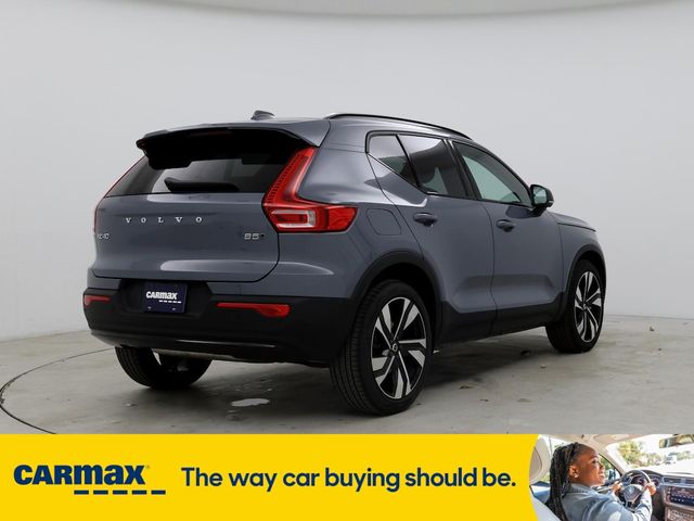 2023 Volvo XC40 Ultimate Dark Theme