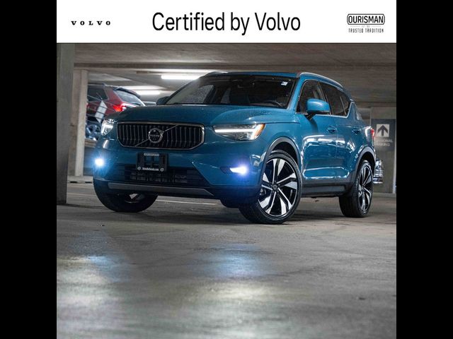 2023 Volvo XC40 Ultimate Bright Theme