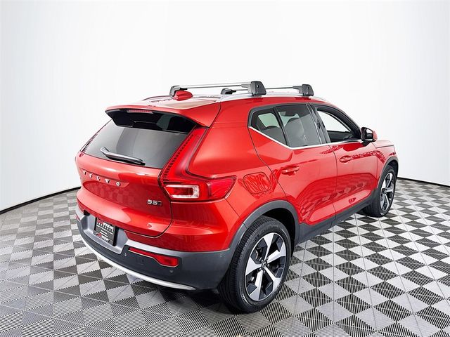 2023 Volvo XC40 Ultimate Bright Theme