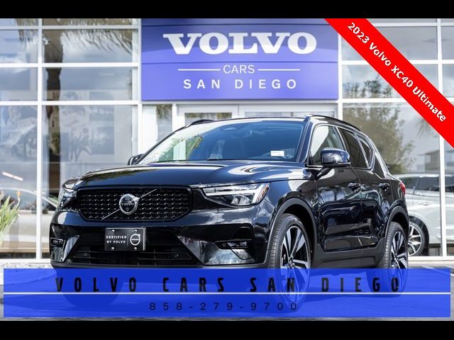 2023 Volvo XC40 Ultimate Dark Theme