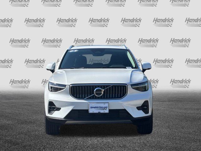 2023 Volvo XC40 Ultimate Bright Theme