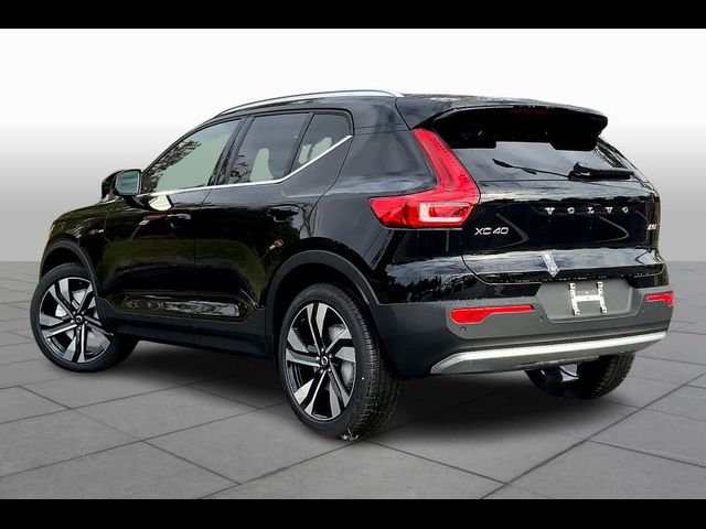 2023 Volvo XC40 Ultimate Dark Theme