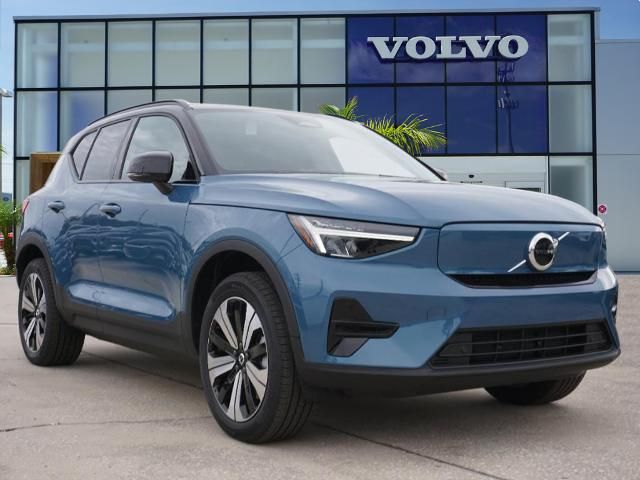 2023 Volvo XC40 Recharge Pure Electric Core