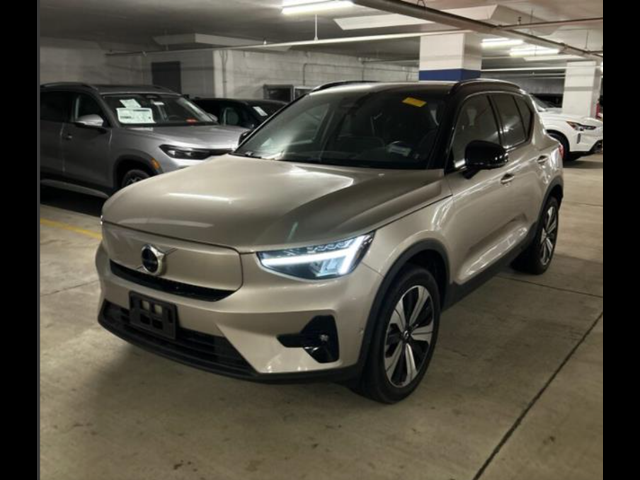 2023 Volvo XC40 Recharge Pure Electric Plus