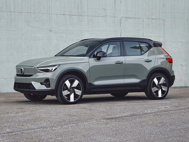 2023 Volvo XC40 Recharge Pure Electric Plus