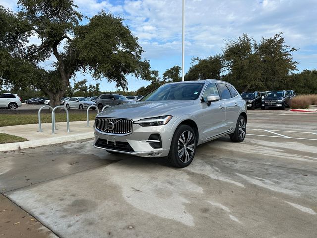 2023 Volvo XC60 Plus Bright Theme