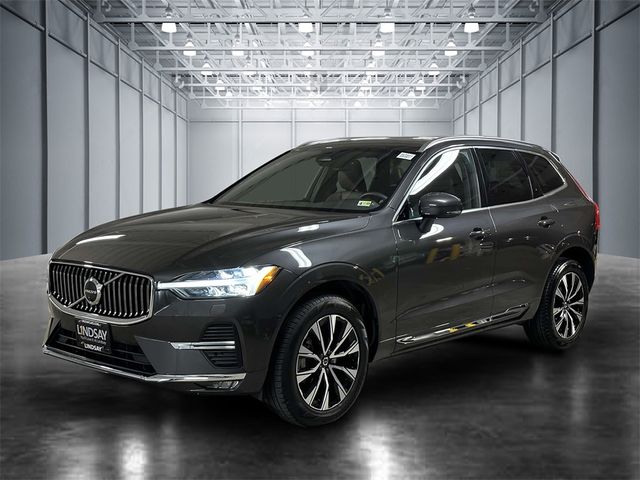 2023 Volvo XC60 Plus Bright Theme