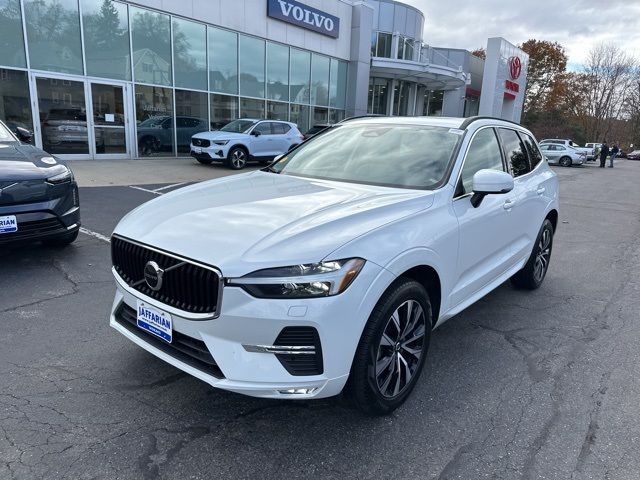 2023 Volvo XC60 Core