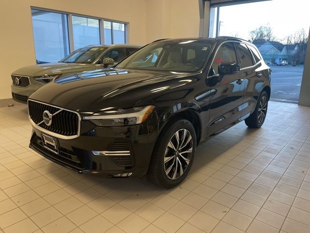 2023 Volvo XC60 Core