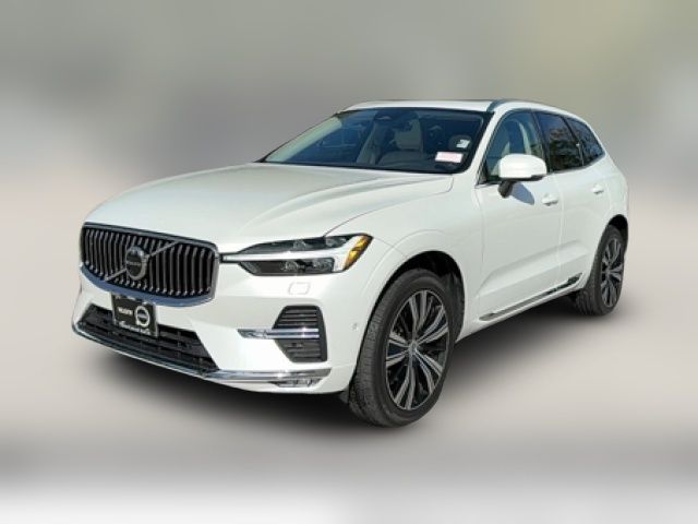 2023 Volvo XC60 Plus Bright Theme