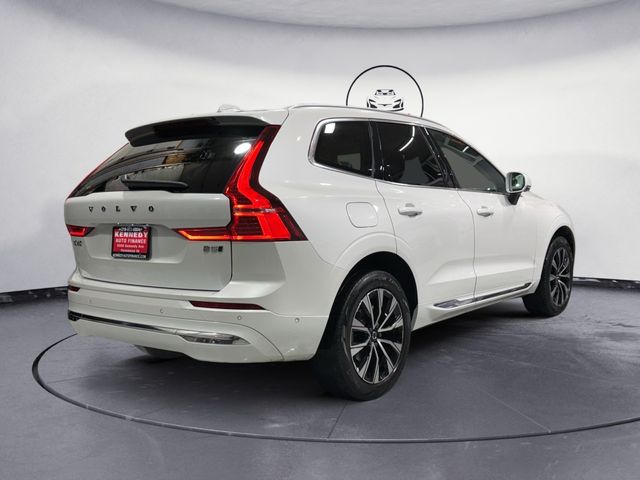 2023 Volvo XC60 Plus Bright Theme