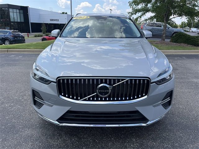 2023 Volvo XC60 Plus Bright Theme