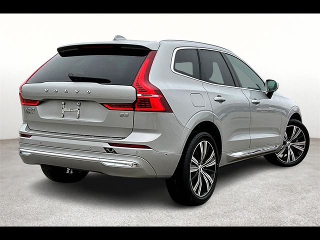 2023 Volvo XC60 Plus Bright Theme