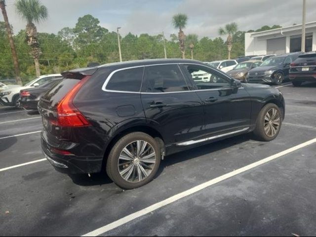 2023 Volvo XC60 Plus Bright Theme