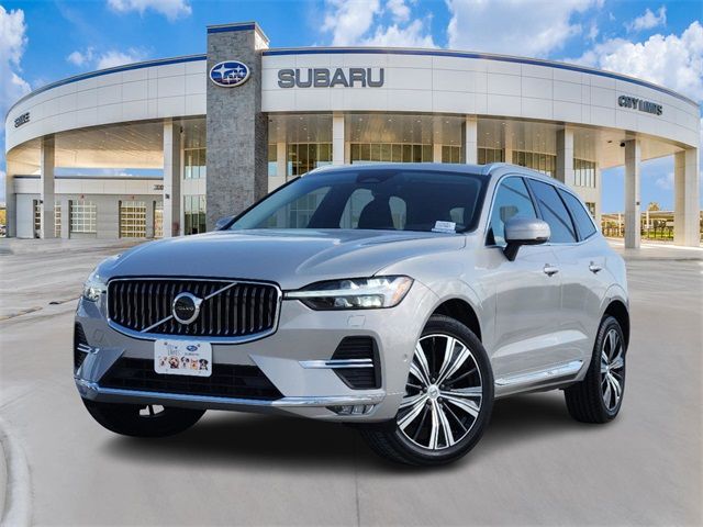 2023 Volvo XC60 Plus Bright Theme