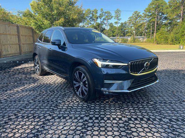 2023 Volvo XC60 Plus Bright Theme