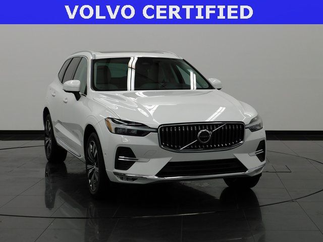 2023 Volvo XC60 Plus Bright Theme