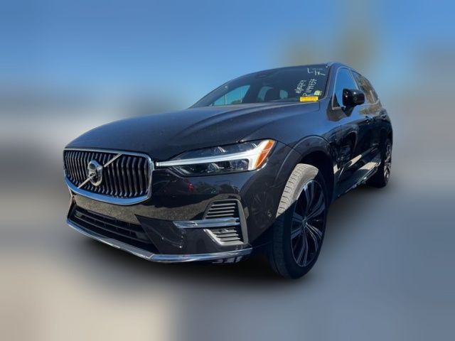 2023 Volvo XC60 Plus Bright Theme