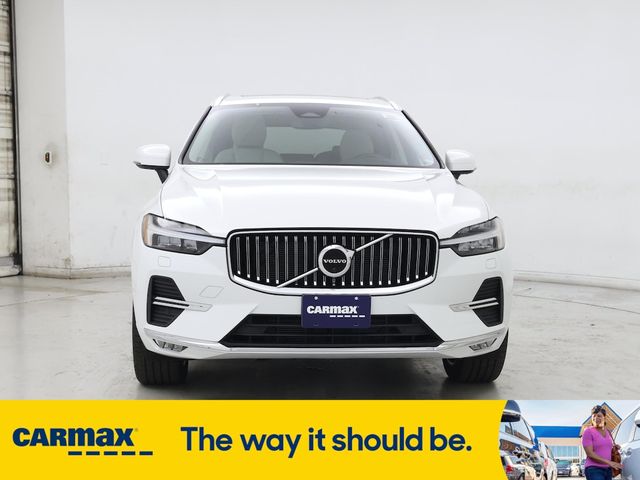 2023 Volvo XC60 Plus Bright Theme