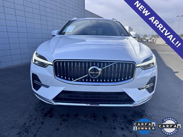 2023 Volvo XC60 Plus Bright Theme