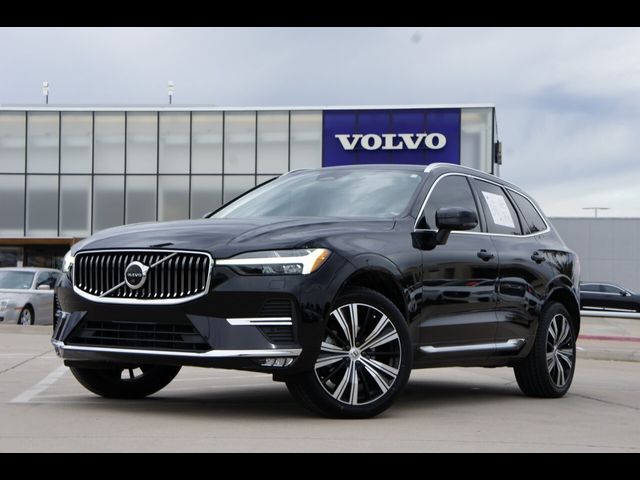 2023 Volvo XC60 Plus Bright Theme