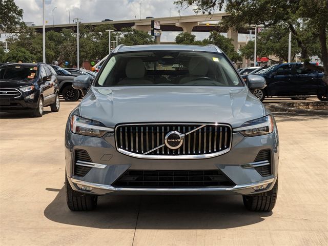 2023 Volvo XC60 Plus Bright Theme