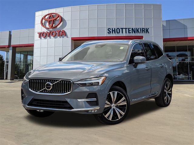 2023 Volvo XC60 Plus Bright Theme