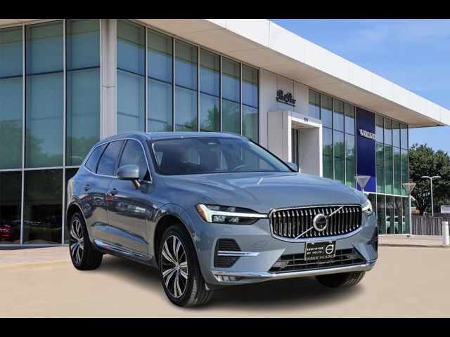 2023 Volvo XC60 Plus Bright Theme