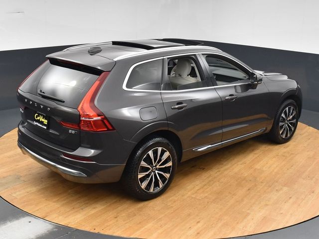 2023 Volvo XC60 Plus Bright Theme