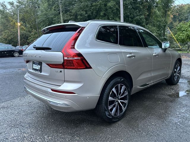 2023 Volvo XC60 Plus Bright Theme